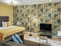 VN48 Suites by Adrez Living