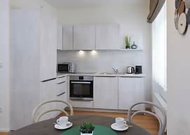 VN48 Suites by Adrez Living
