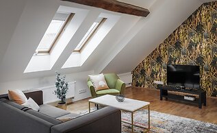 VN48 Suites by Adrez Living