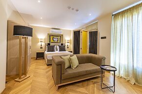 Ipelhome Plaka Boutique Apartments