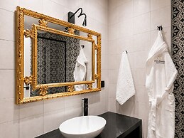 Ipelhome Plaka Boutique Apartments
