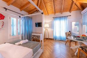 Ipelhome Plaka Boutique Apartments