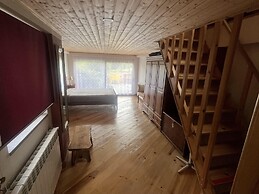 1 bed - Sleeps 4 - Pets - Balcony - Mtn View