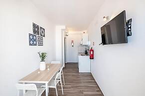 Oceanic Rainbow Apartment-Albufeira