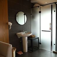 Paradise hotspring hotel