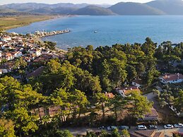 Liya Boutique Hotel & Suites