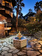 Liya Boutique Hotel & Suites