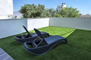 Melony Apartment