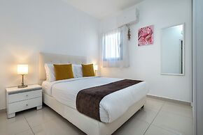 Melony Apartment