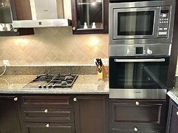 Luxurious Stay in Dubai Downtown