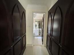 Luxurious Stay in Dubai Downtown
