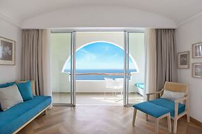 Royal Avila Boutique Resort