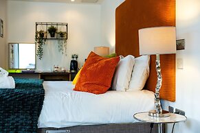 Beachcliff Hotel and Apartments
