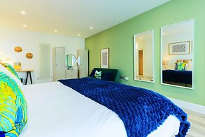 Beachcliff Hotel and Apartments
