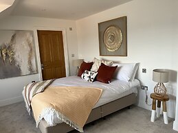 Beachcliff Hotel and Apartments
