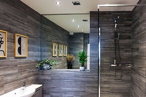 Beachcliff Hotel and Apartments