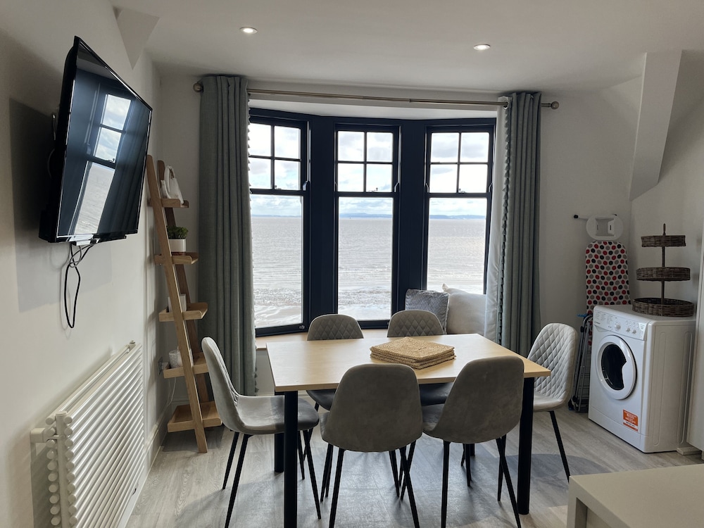 Beachcliff Hotel and Apartments