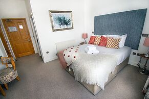 Beachcliff Hotel and Apartments