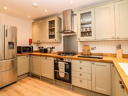 1 Orchard View