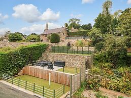 1 Orchard View