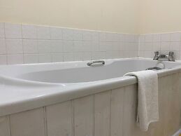 Remarkable 2-bed Apartment in Glasgow