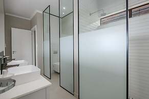 Villa Rentals 14309