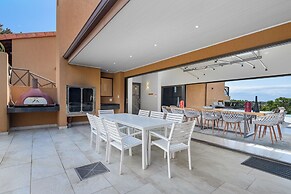 Villa Rentals 14309