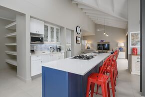 Villa Rentals 14309
