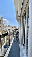 Amazing apt. close to cultural sites