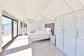 Villa Kajaim Sleeps 8 With Pool
