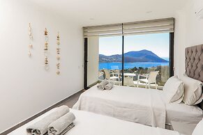 Villa Kajaim Sleeps 8 With Pool
