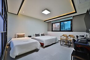 Danube HOTEL