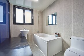 Danube HOTEL