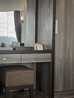 The One Hotel