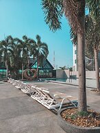 The One Hotel
