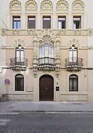 Numa Seville Solea