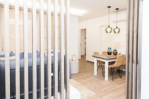 Full renovated adorable apt in Athens