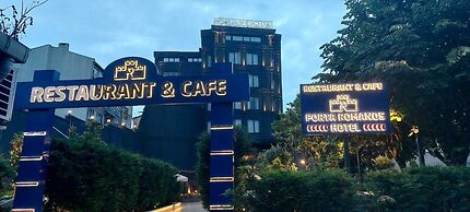 Porta Romanos Hotel