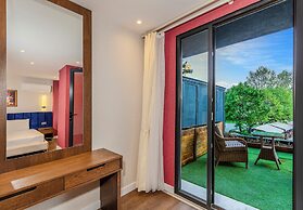 Porta Romanos Hotel