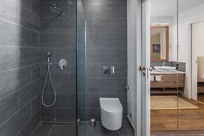 Luxury Beach Villas Porto Bus