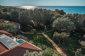 Luxury Beach Villas Porto Bus