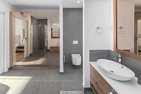 Luxury Beach Villas Porto Bus