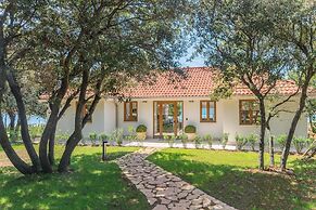 Luxury Beach Villas Porto Bus