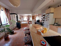 Impeccable Apartment With View in Dolna Matka