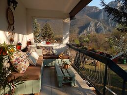Impeccable Apartment With View in Dolna Matka