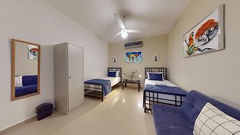 Hotel Tau Art Residence