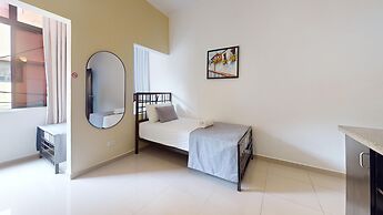 Hotel Tau Art Residence