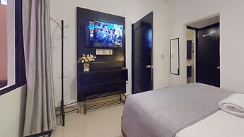 Hotel Tau Art Residence