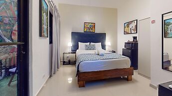 Hotel Tau Art Residence