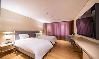 Gwangju H1 Hotel